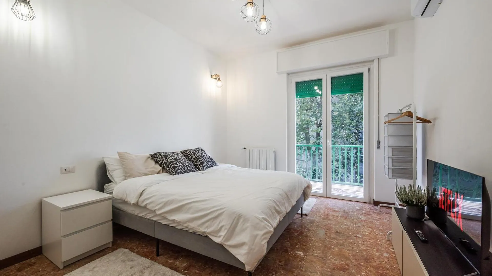 Casa Torino 101, Camere A Rozzano - Forum Assago A 7 Minuti, Ospedale Humanitas A 5 Minuti - Smartstay Rozzano 0*,  Italy