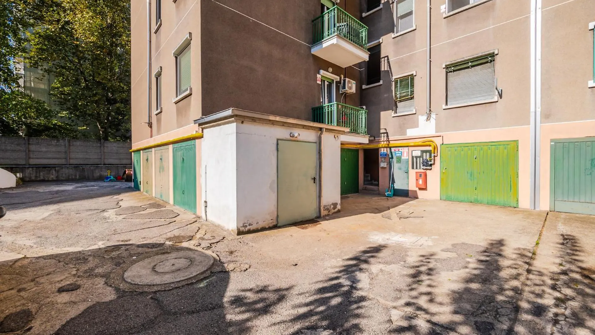 Casa Torino 101, Camere A Rozzano - Forum Assago A 7 Minuti, Ospedale Humanitas A 5 Minuti - Smartstay Rozzano